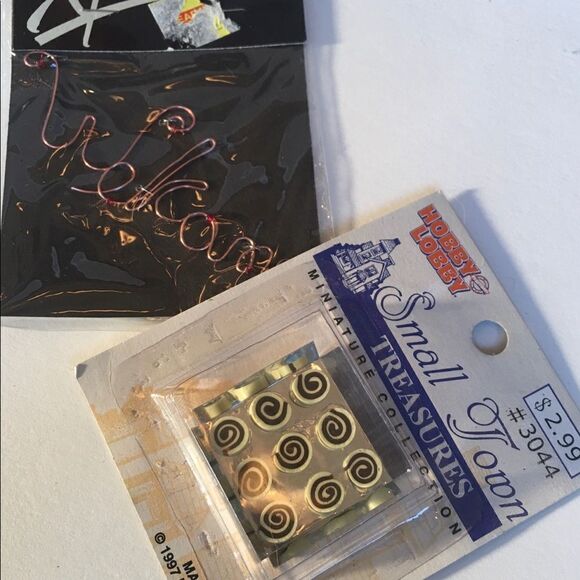 COPPER WIRE Welcome with Cinnamon Rolls! - Picture 3 of 5